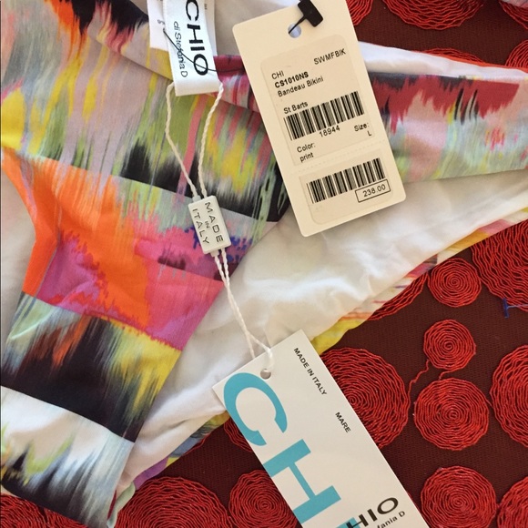 New Beautiful Chio di Stefania D Bikini - Picture 7 of 15